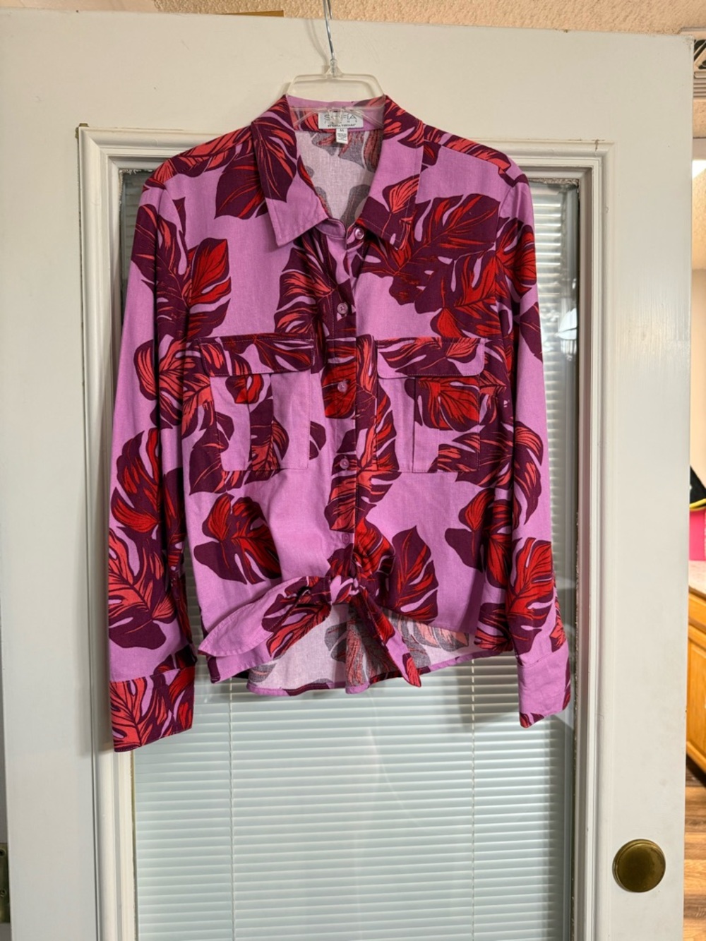 sofia by sofia vergara Pink Button-Front Shirt with Red Leaf Print